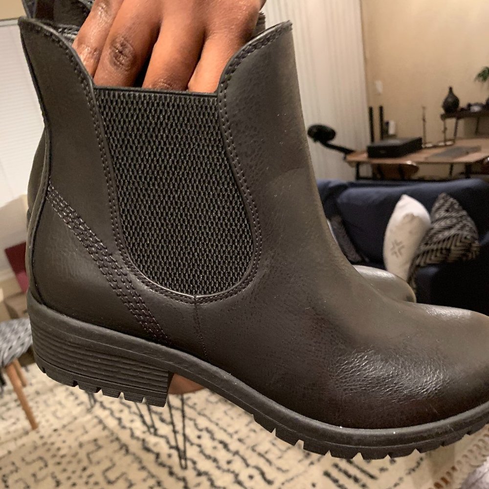 Women's Vintage 7 Eight Shayden Booties - Size 10